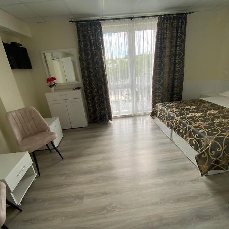 Комплекс Окей Hostel Shumen Bagian luar foto